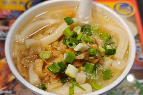Block 18 Doggie's Noodle