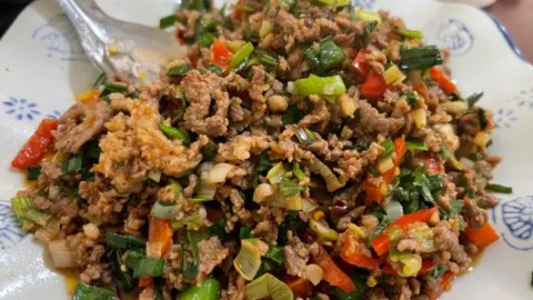 啊香牛肉馆 in 더친