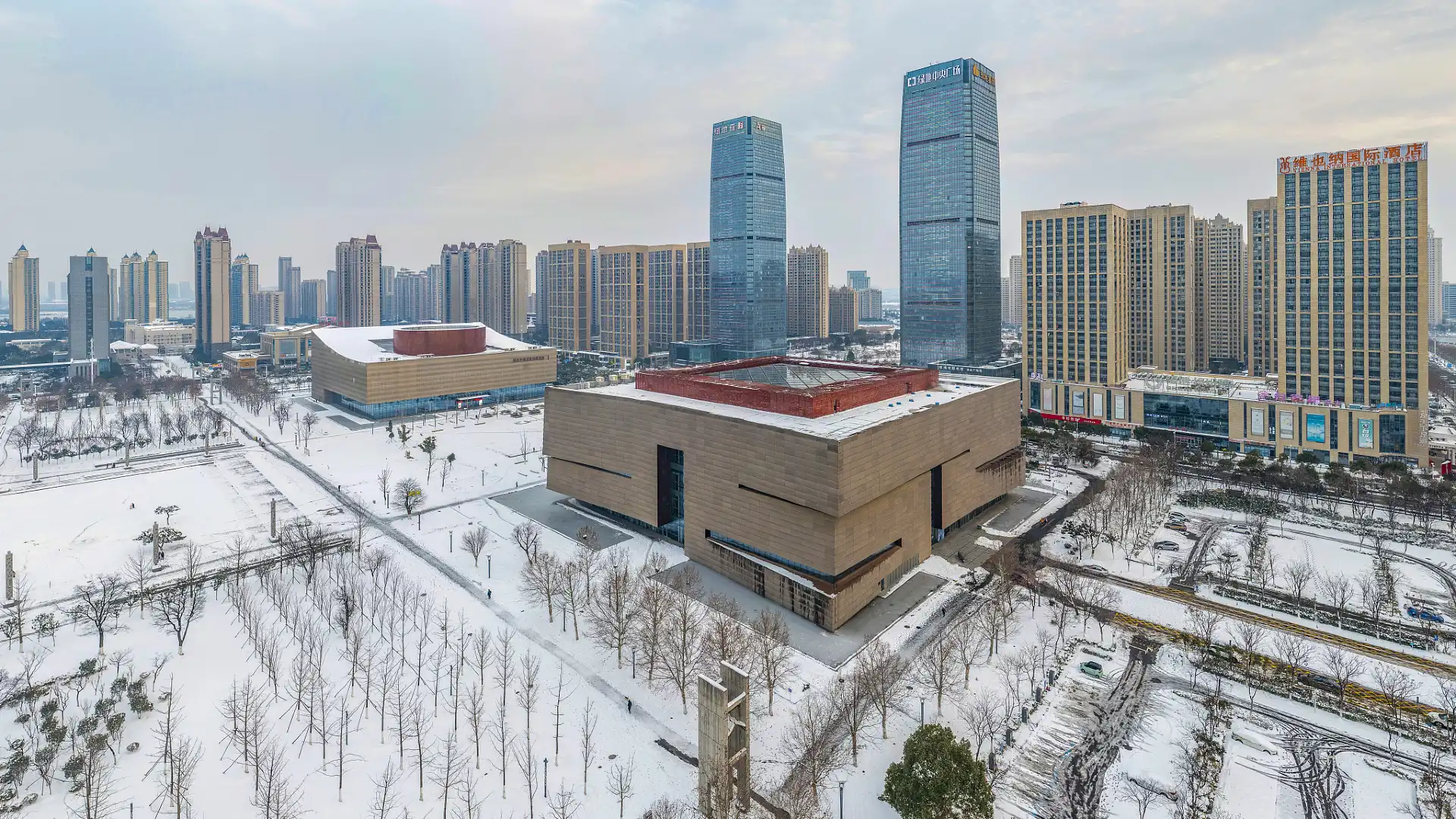 鄰近蚌埠市博物館新館的酒店