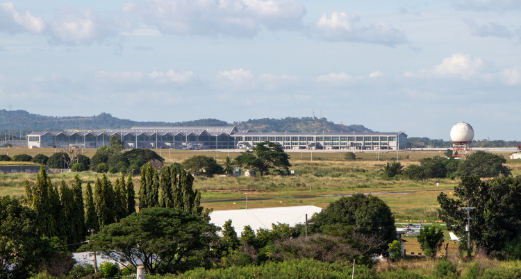 Port lotniczy Diosdado Macapagal
