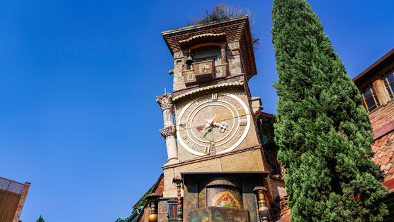 Tour de l’horloge du Théâtre Gabriadze