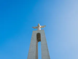 구세주 그리스도상