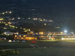 ฉากยอดฮิตยามค่ำคืนยอดนิยมในเต๋อชิน