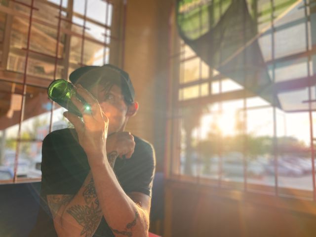 平平無奇的當地酒吧