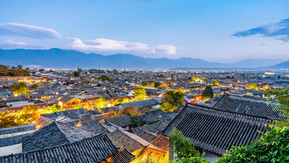 ถนนสีฟาง