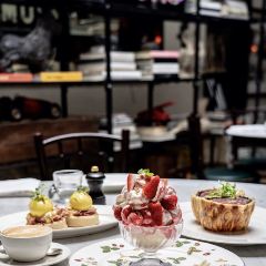 Mr. White's English Chophouse - Marco Pierre White User Photo