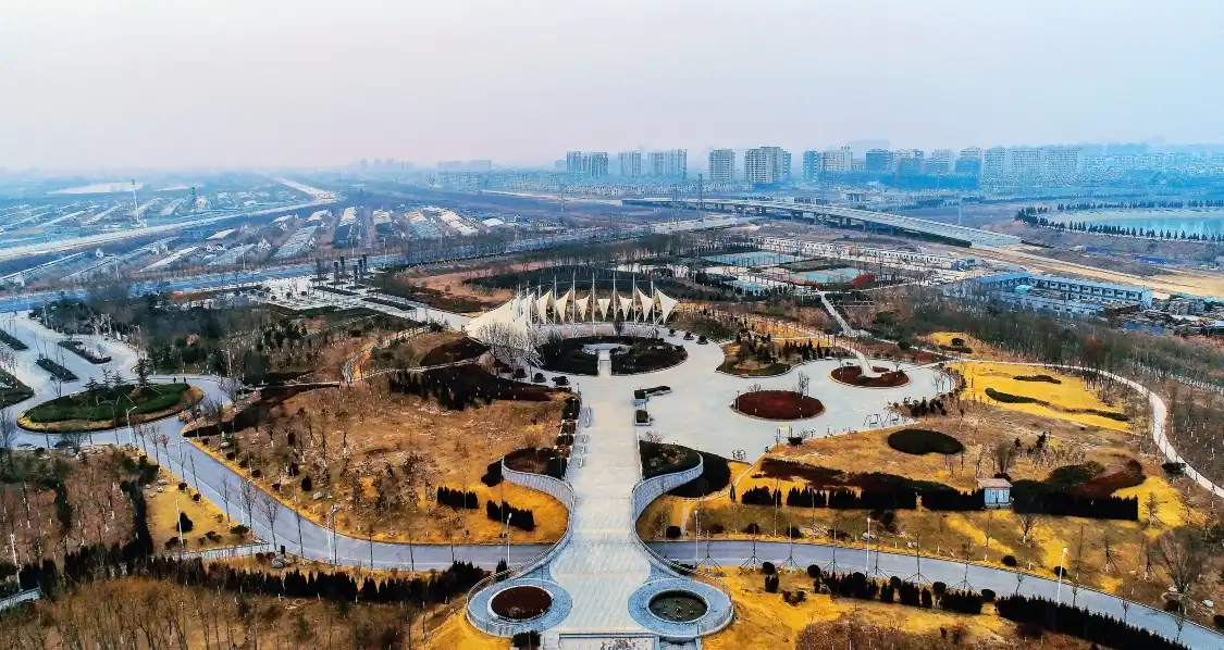 Hotels near Dongying Forest Park