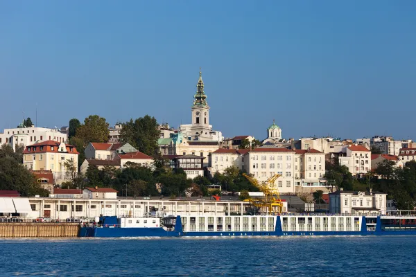 Vé máy bay Belgrade Quy Nhơn