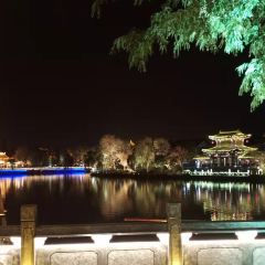 官邸水景餐厅(台儿庄古城店) User Photo