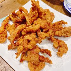 老颜神美食古街 User Photo