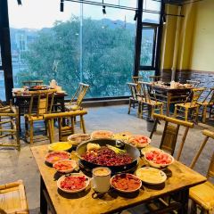 嘻嘻老火锅(红河大道店) User Photo