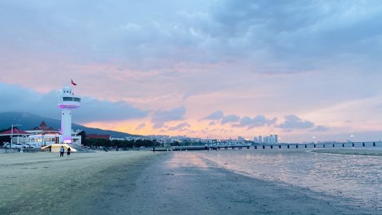 炎炎夏日，位於黃海之濱的煙台黃海遊樂城迎來了它最好的季節。藍