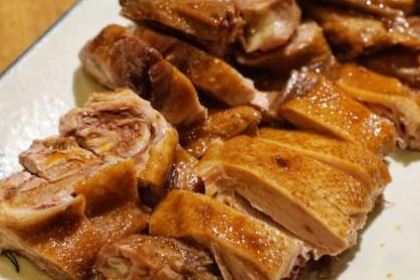 盐工兔土菜馆(银桦店)