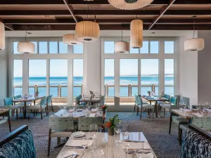 The C Restaurant + Bar