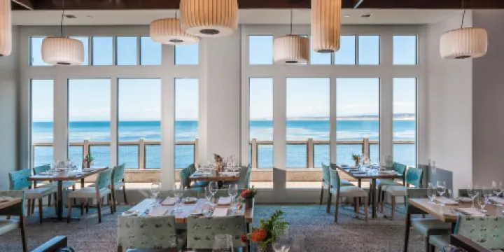 the C restaurant + bar