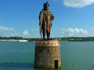 Raja Bhoj Statue