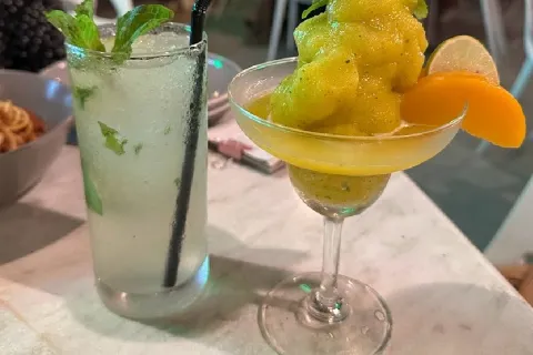 ZING Sunset Bar