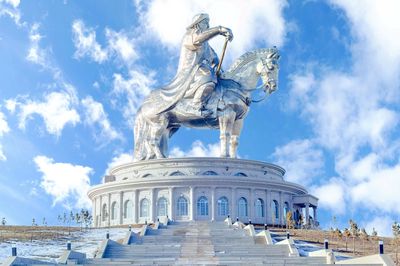 Statue équestre de Gengis Khan