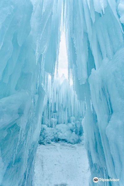 Ice Castles