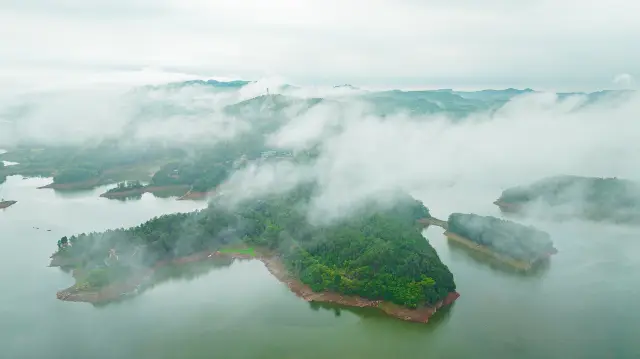 Sea of Clouds in Meishan