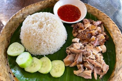 楠湾傣·傣家撒撇米线