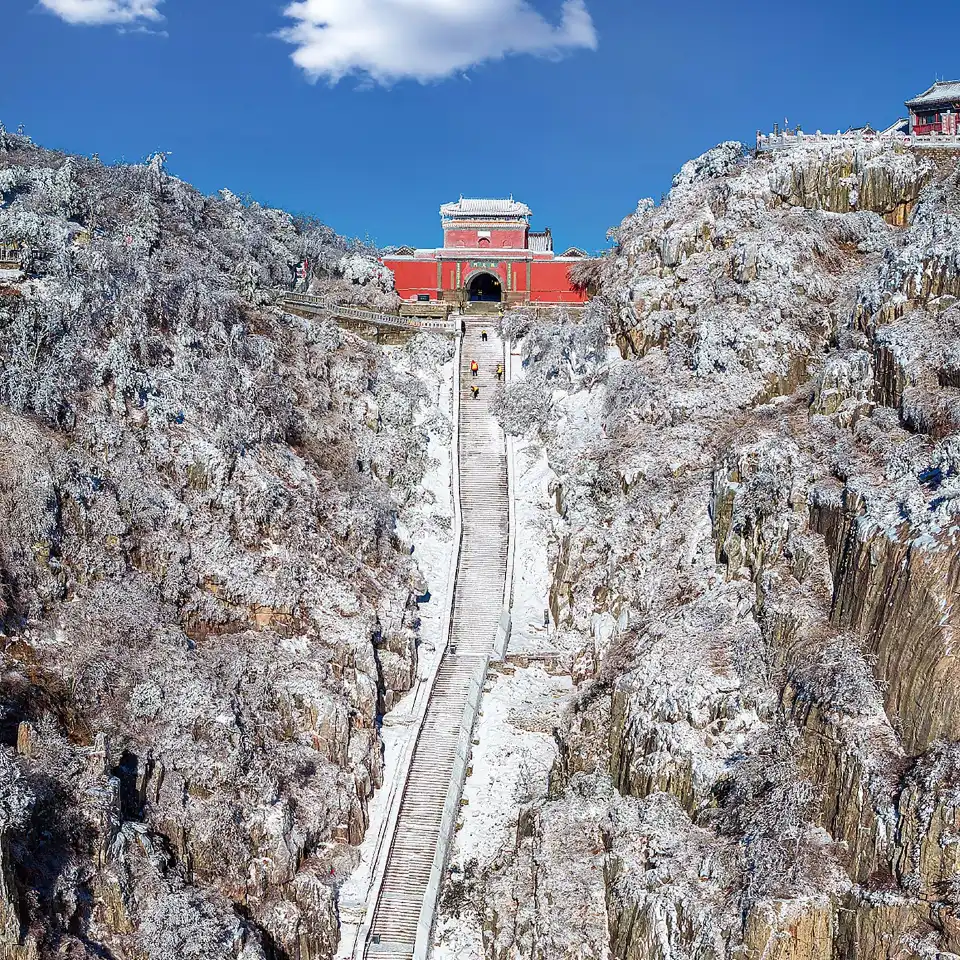 1_Mount Tai Scenic Area-Shibapan