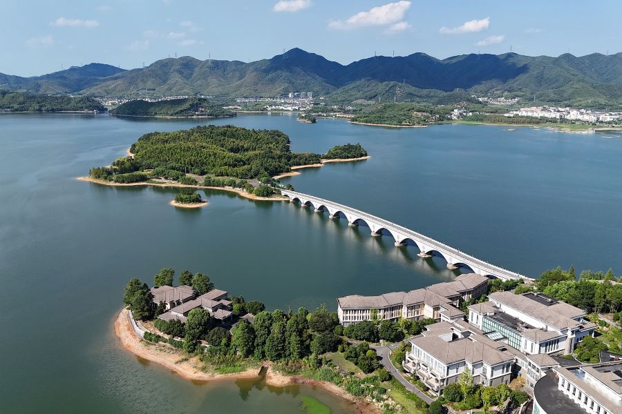 四明湖