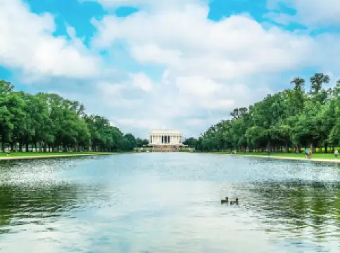 Lincoln Memorial