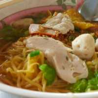ร้านเย็นตาโฟขึ้นชื่อ