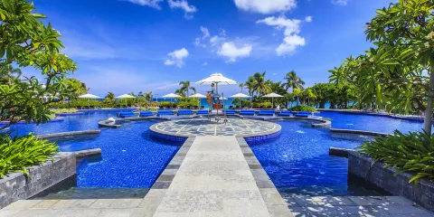 海南三亞翻譯/導遊/地陪|展會翻譯/商務翻譯|景點遊玩|英文/俄文/小語種|歡迎查詢