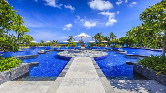 Intérprete/ guía/guía local de Hainan Sanya |Traducción de exposiciones/traducción comercial|Atracciones|Inglés/Ruso/Idiomas minoritarios|Bienvenido a consultar