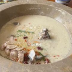 荷缘鱼庄石锅鱼(一分店) 여행 사진