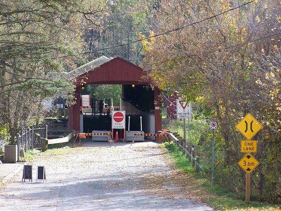 West Montrose Covered Bridge (Kissing Bridge)