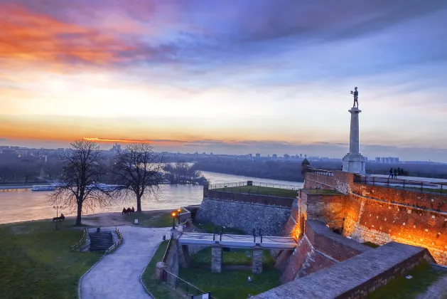 โรงแรมใกล้Park Činovnička Kolonija