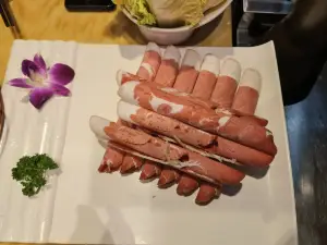 Baiweixian Hot Pot City