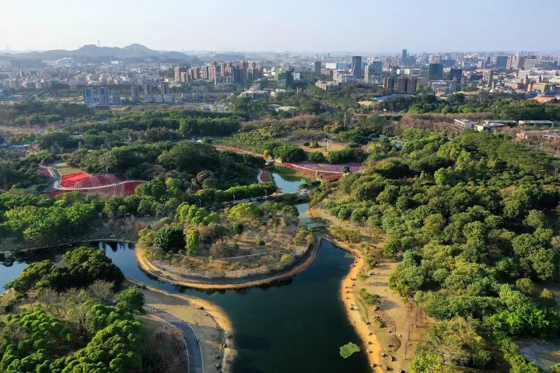 Hotels near Songshan Lake Park