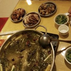 宣威老火腿菜馆(卧龙店) User Photo