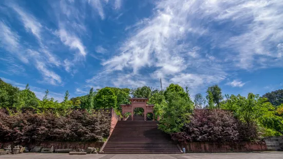 Luzhou Fawang Temple