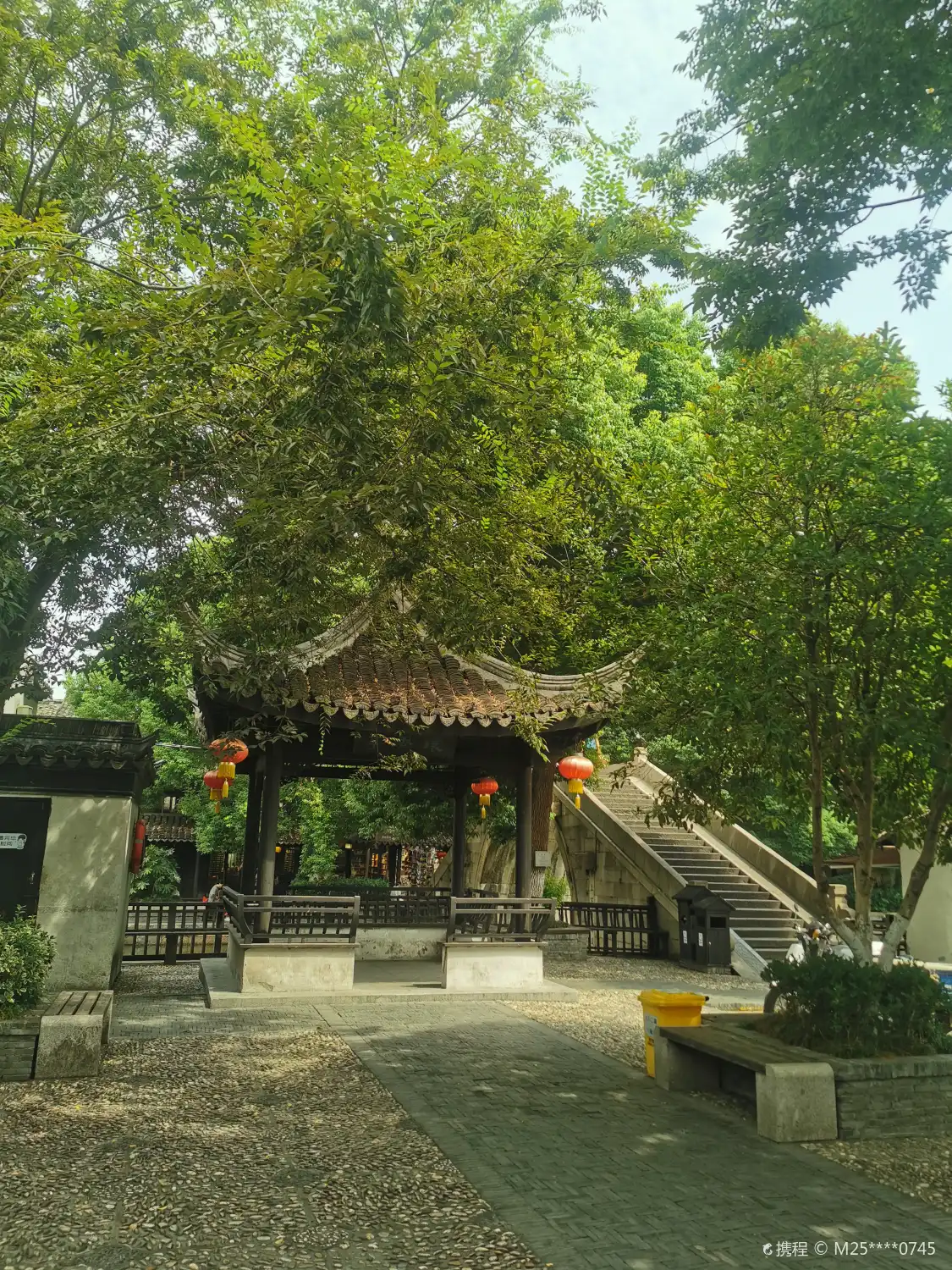 Hotels near XiJie