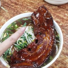 四子面馆镇江锅盖面(凤凰大道店) User Photo