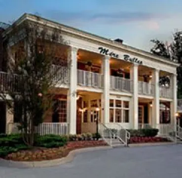 Mere Bulles Restaurant & Events