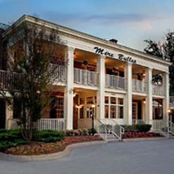 Mere Bulles Restaurant & Events