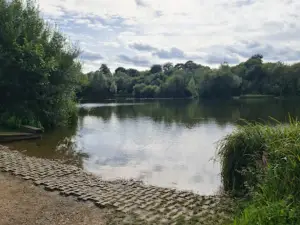 Lakeside Country Park