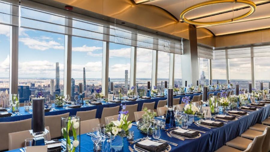 Peak with Priceless Restaurant & Bar