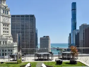 시카고의 뷰 맛집 식당 베스트 20