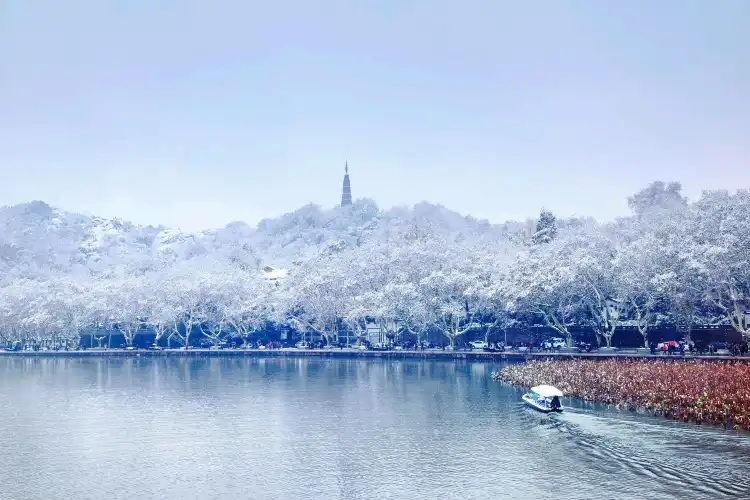 Các khách sạn gần Baochu Pagoda