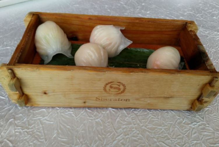 采悦轩燕液虾饺皇