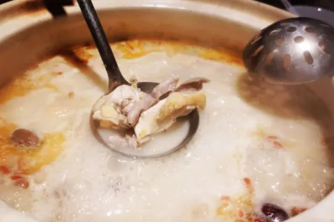 御鑫记猪肚鸡