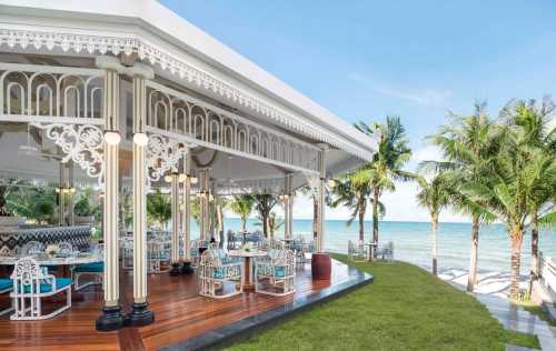 Red Rum - JW Marriott Phu Quoc Emerald Bay Resort & Spa
