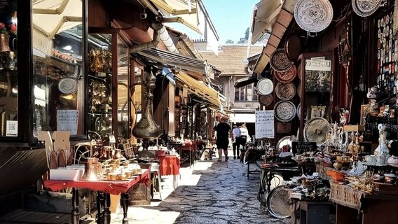 Copperware Street (Kazandziluk)